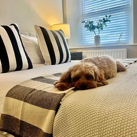 Queen's Cottage, Casa vacanze *