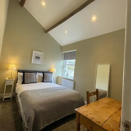 펜션 Queen's Cottage,